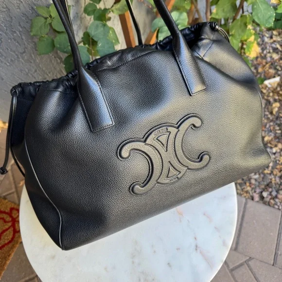SOLD Celine Pebbled Calf Leather Cabas Drawstring Cuir Triomphe Tote - Picture 3 of 13